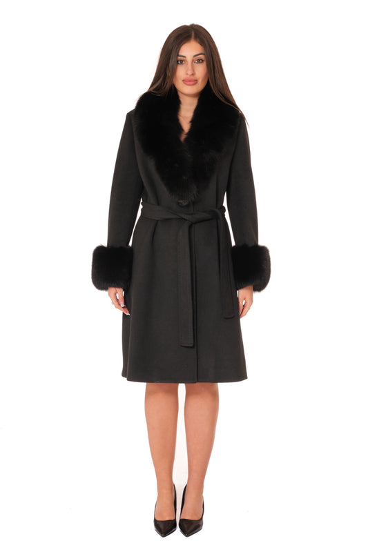 Cappotto a Vestaglia con cintura e bottoni e tasche a filo con Collo e Polsi in Pelliccia di volpe